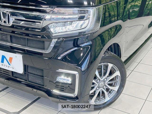 Honda N BOX CUSTOM 2022-03 8337043-11