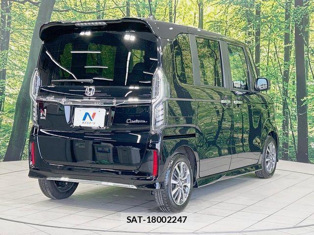 Honda N BOX CUSTOM 2022-03 8337043-16