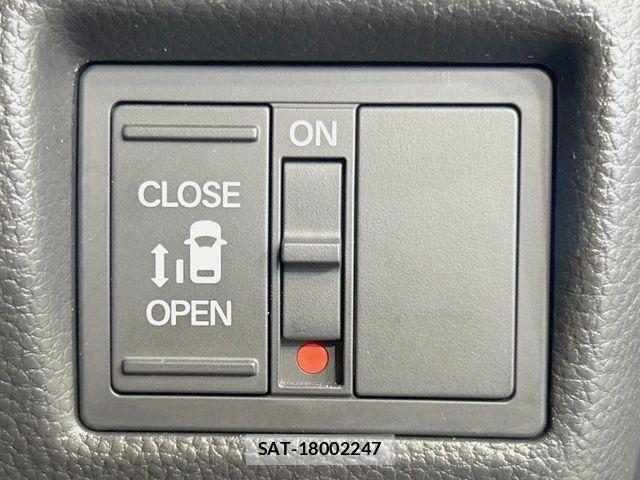 Honda N BOX CUSTOM 2022-03 8337043-6