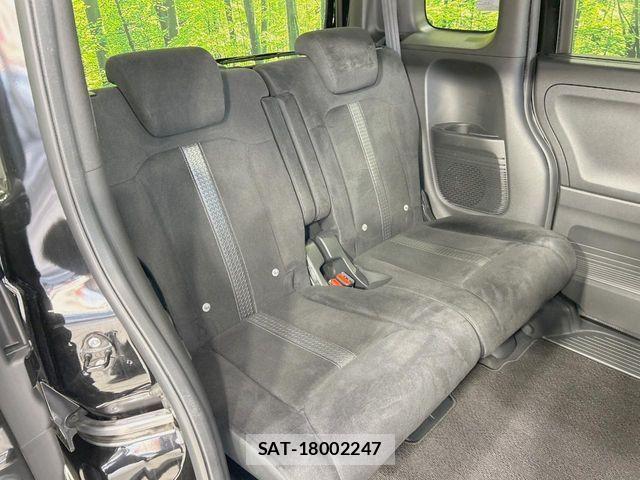 Honda N BOX CUSTOM 2022-03 8337043-8