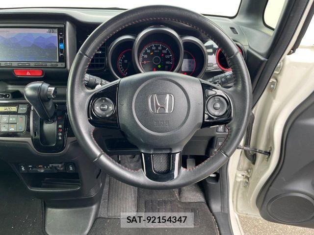 Honda N BOX CUSTOM 2016-09 8337085-11