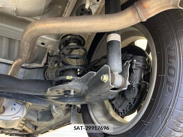 Honda N BOX CUSTOM 2022-02 8337034-19