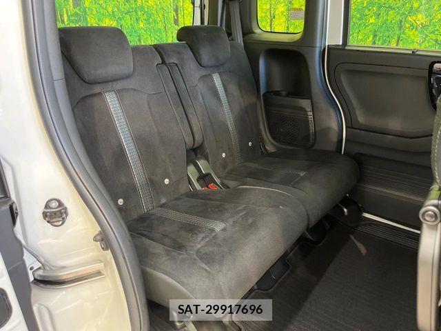Honda N BOX CUSTOM 2022-02 8337034-8