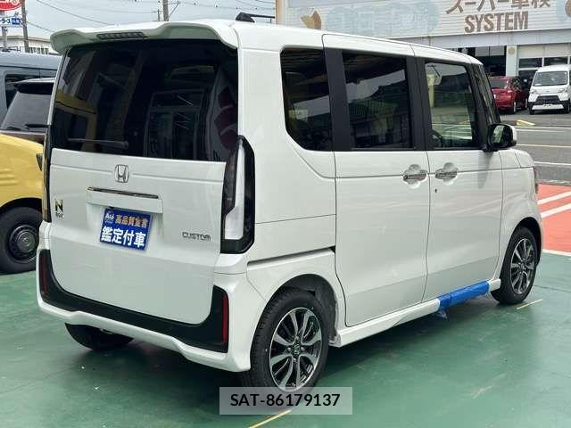 Honda N BOX CUSTOM 2026-04 8326443-12