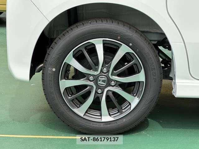 Honda N BOX CUSTOM 2026-04 8326443-13