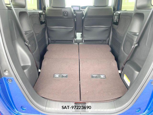 Honda N BOX CUSTOM 2018-02 8337071-9