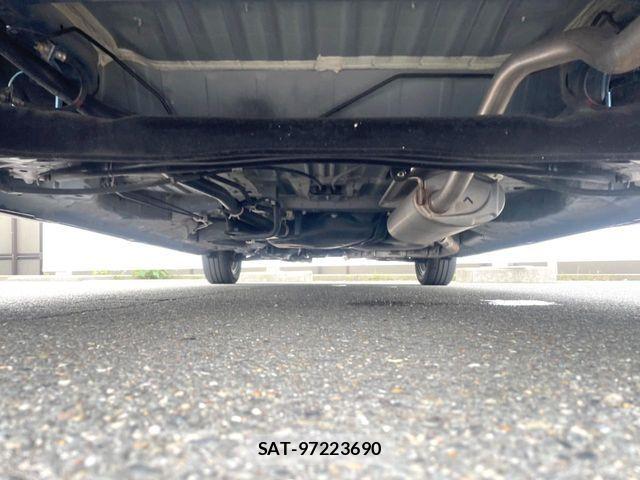 Honda N BOX CUSTOM 2018-02 8337071-17