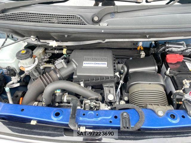 Honda N BOX CUSTOM 2018-02 8337071-18