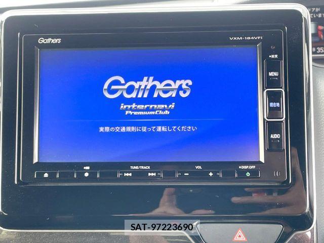 Honda N BOX CUSTOM 2018-02 8337071-2