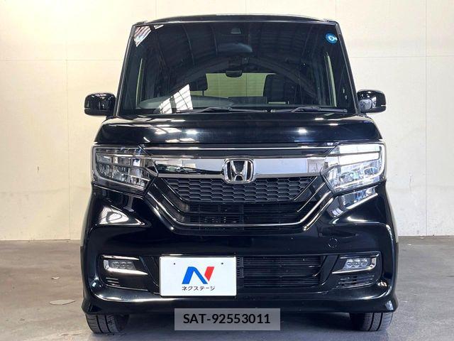 Honda N BOX CUSTOM 2020-03 8337069-14