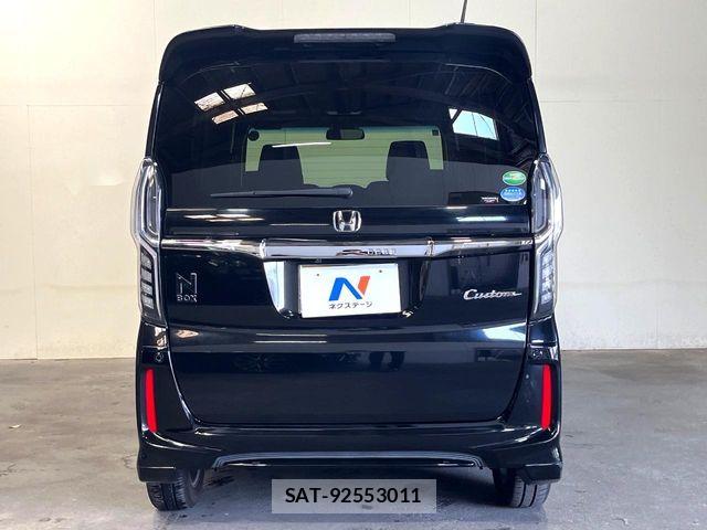 Honda N BOX CUSTOM 2020-03 8337069-15
