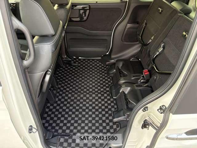 Honda N BOX CUSTOM 2023-08 8337023-18