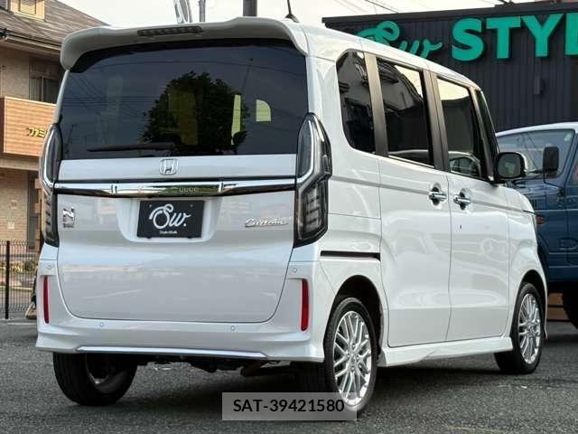 Honda N BOX CUSTOM 2023-08 8337023-4