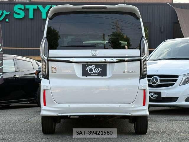 Honda N BOX CUSTOM 2023-08 8337023-5