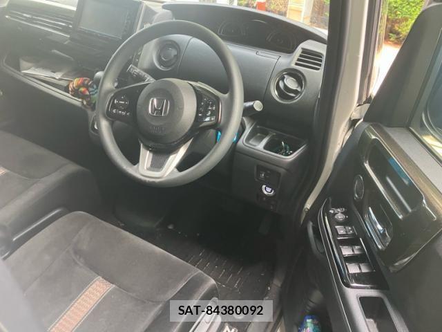 Honda N BOX CUSTOM 2017-12 8337084-9