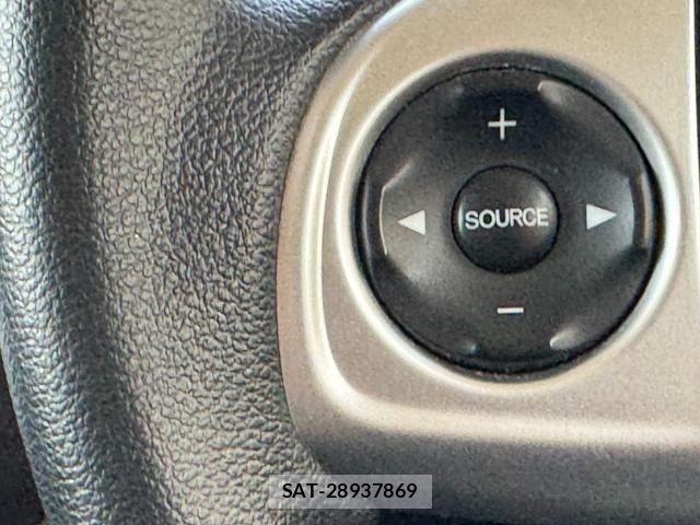 Honda N BOX CUSTOM 2017-02 8337089-14