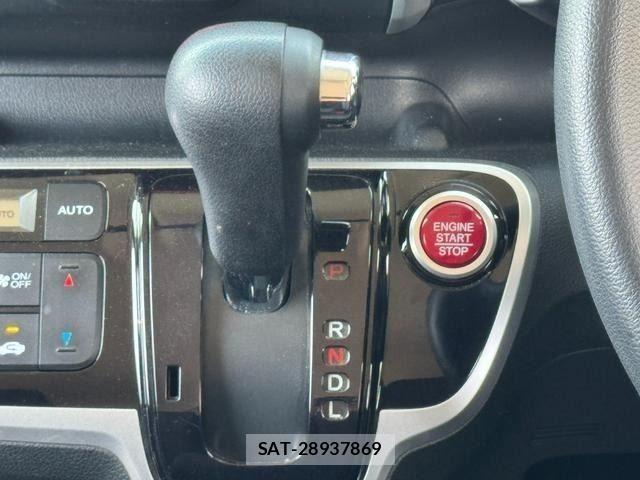 Honda N BOX CUSTOM 2017-02 8337089-18