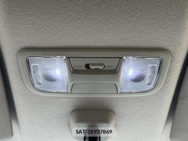 Honda N BOX CUSTOM 2017-02 8337089-29