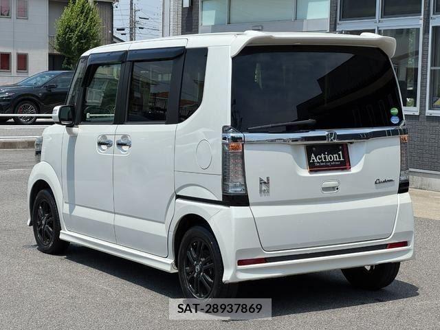 Honda N BOX CUSTOM 2017-02 8337089-3