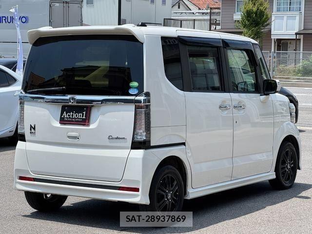 Honda N BOX CUSTOM 2017-02 8337089-5