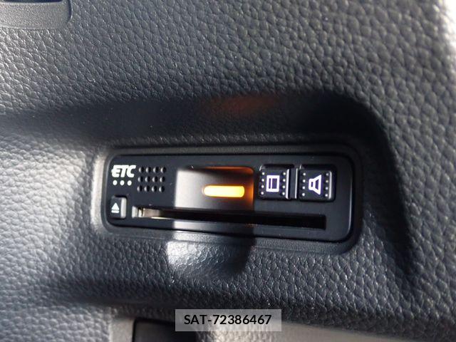 Honda N BOX CUSTOM 2019-06 8337051-11