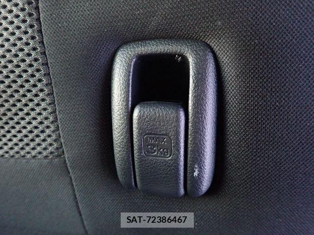 Honda N BOX CUSTOM 2019-06 8337051-27
