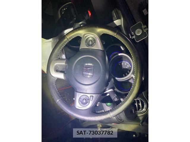 Honda N BOX CUSTOM 2016-04 8337104-12