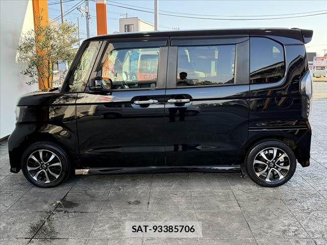 Honda N BOX CUSTOM 2017-11 8337070-10