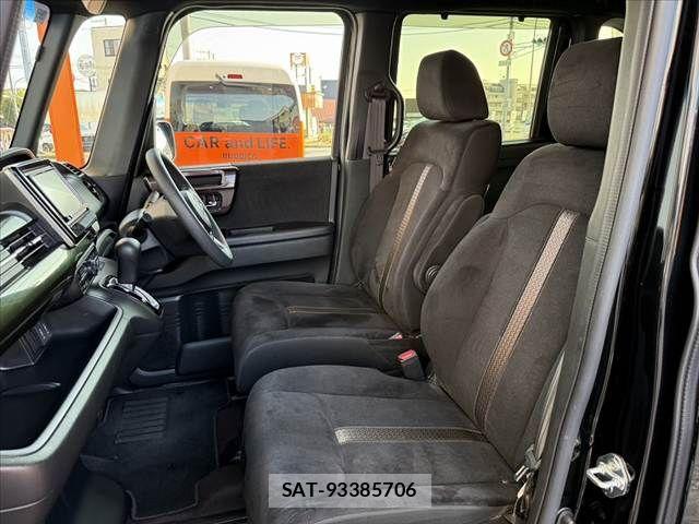 Honda N BOX CUSTOM 2017-11 8337070-16