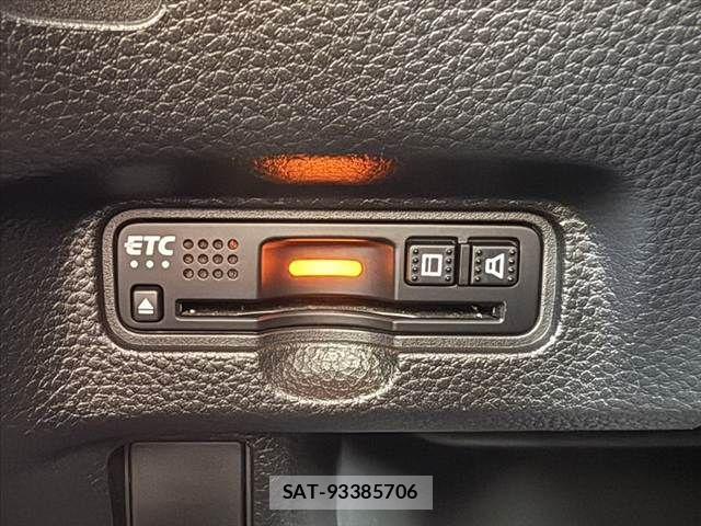 Honda N BOX CUSTOM 2017-11 8337070-4