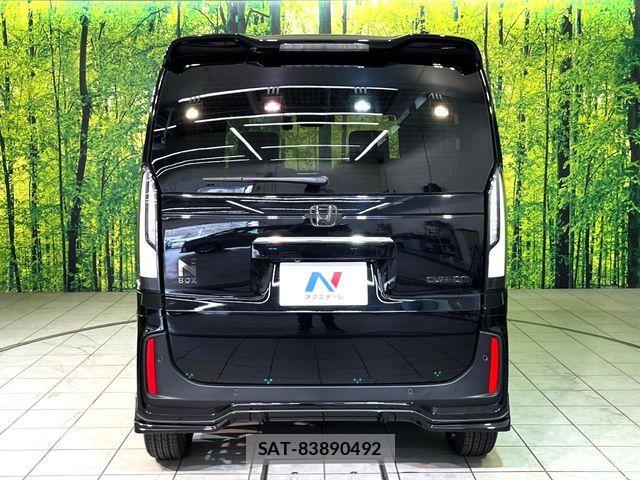 Honda N BOX CUSTOM 2024-05 8337021-14