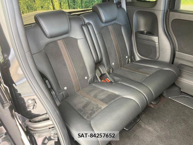 Honda N BOX CUSTOM 2018-07 8337041-8
