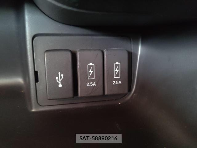Honda N BOX CUSTOM 2019-09 8337046-15
