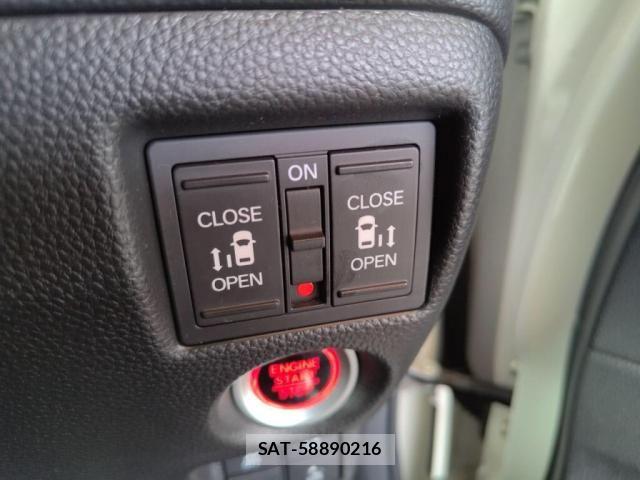 Honda N BOX CUSTOM 2019-09 8337046-21