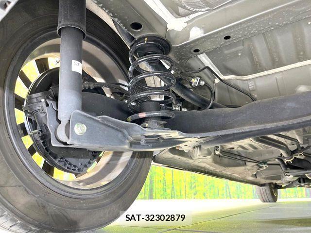 Honda N BOX CUSTOM 2024-02 8335032-19