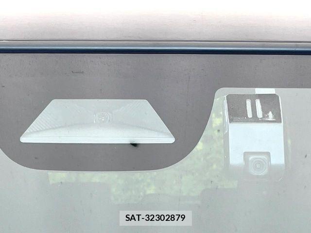 Honda N BOX CUSTOM 2024-02 8335032-4