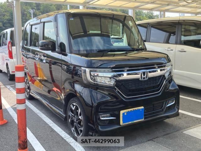 Honda N BOX CUSTOM 2017-12 8337094-0