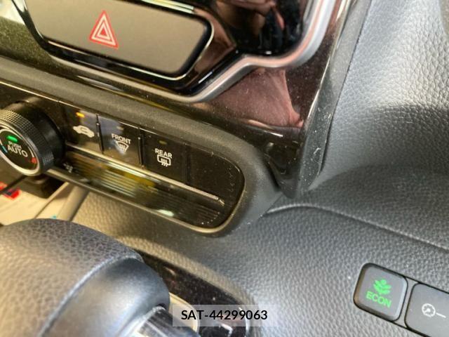 Honda N BOX CUSTOM 2017-12 8337094-17
