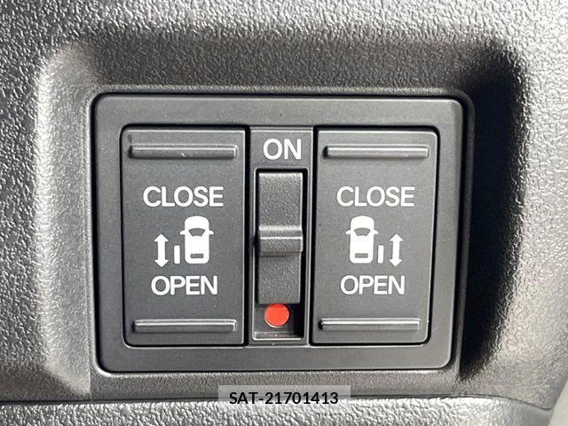 Honda N BOX CUSTOM 2024-07 8337026-3