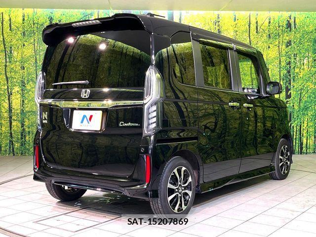 Honda N BOX CUSTOM 2017-12 8337063-16