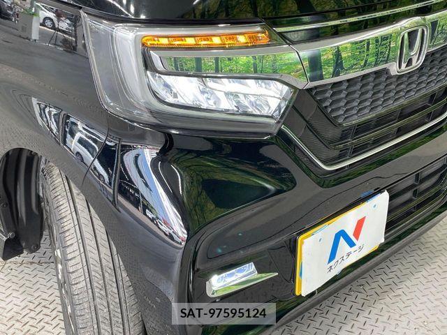 Honda N BOX CUSTOM 2018-01 8337053-11