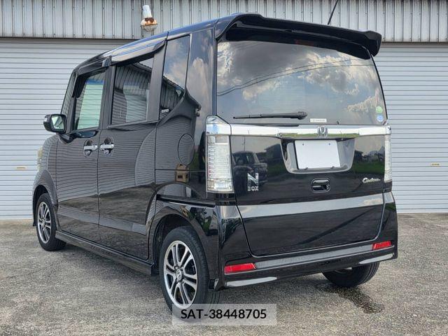 Honda N BOX CUSTOM 2013-11 8337108-9