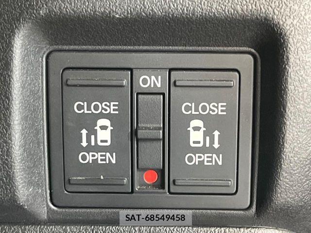Honda N BOX CUSTOM 2023-10 8337032-6