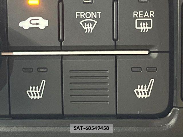 Honda N BOX CUSTOM 2023-10 8337032-7