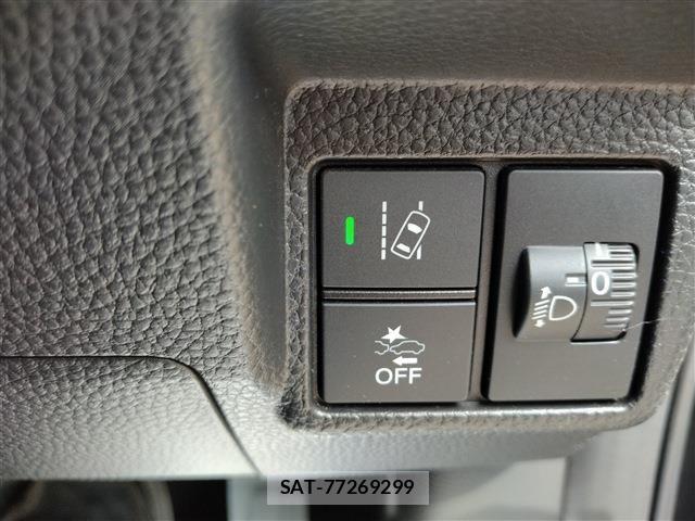 Honda N BOX CUSTOM 2021-08 8337065-12