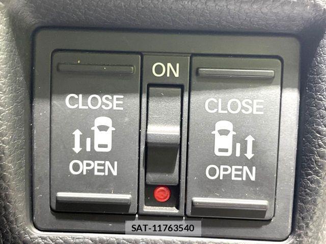 Honda N BOX CUSTOM 2018-08 8337068-4