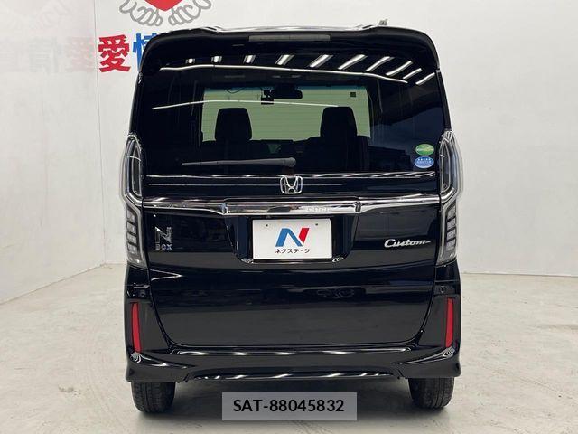 Honda N BOX CUSTOM 2020-08 8337062-14