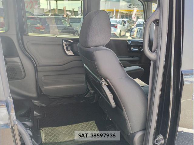 Honda N BOX CUSTOM 2021-05 8337060-13