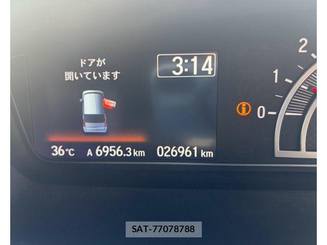 Honda N BOX CUSTOM 2022-10 8337056-14