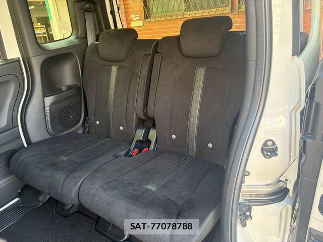 Honda N BOX CUSTOM 2022-10 8337056-7